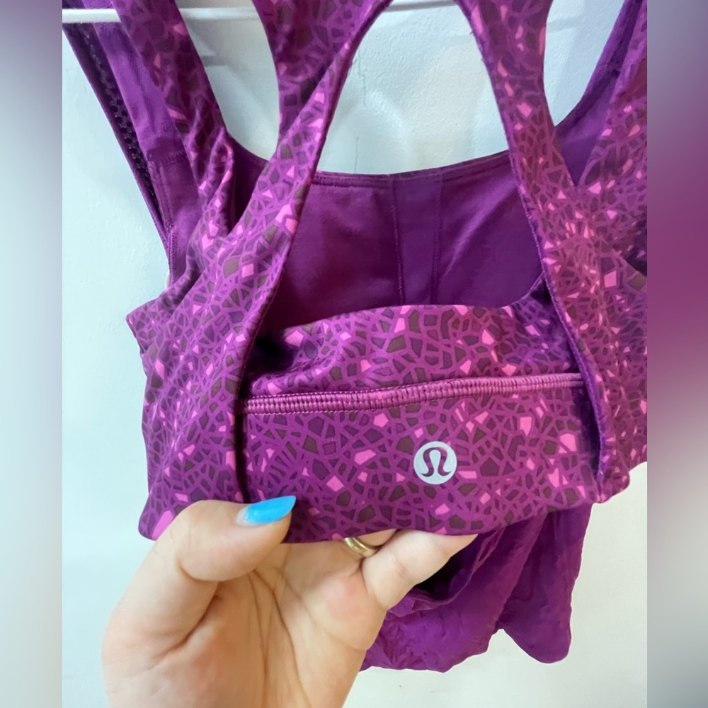 Lululemon top - Picture 3 of 3
